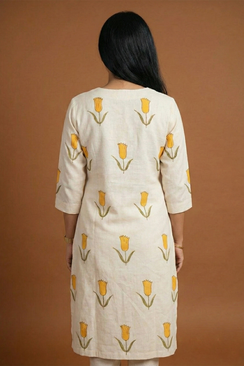 Ivory Tulip Print Cotton Straight Kurta Set Secondary image